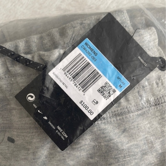 (NWT) Nike Tech Fleece Women’s Sweatpants in Gray, Medium - Picture 6 of 10